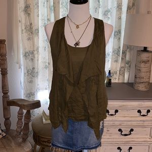 Edme and Esyllte Sleeveless Top